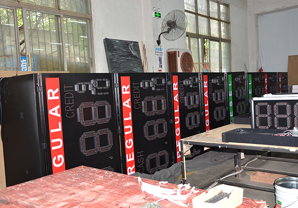 se&ntilde;al de precio del petr&oacute;leo led