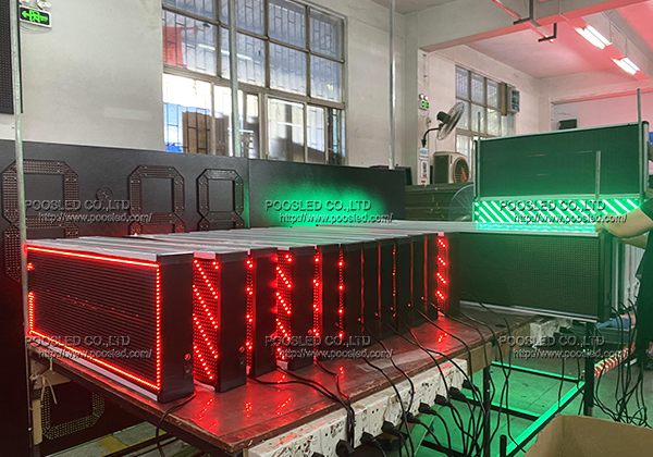 texto de desplazamiento al aire libre